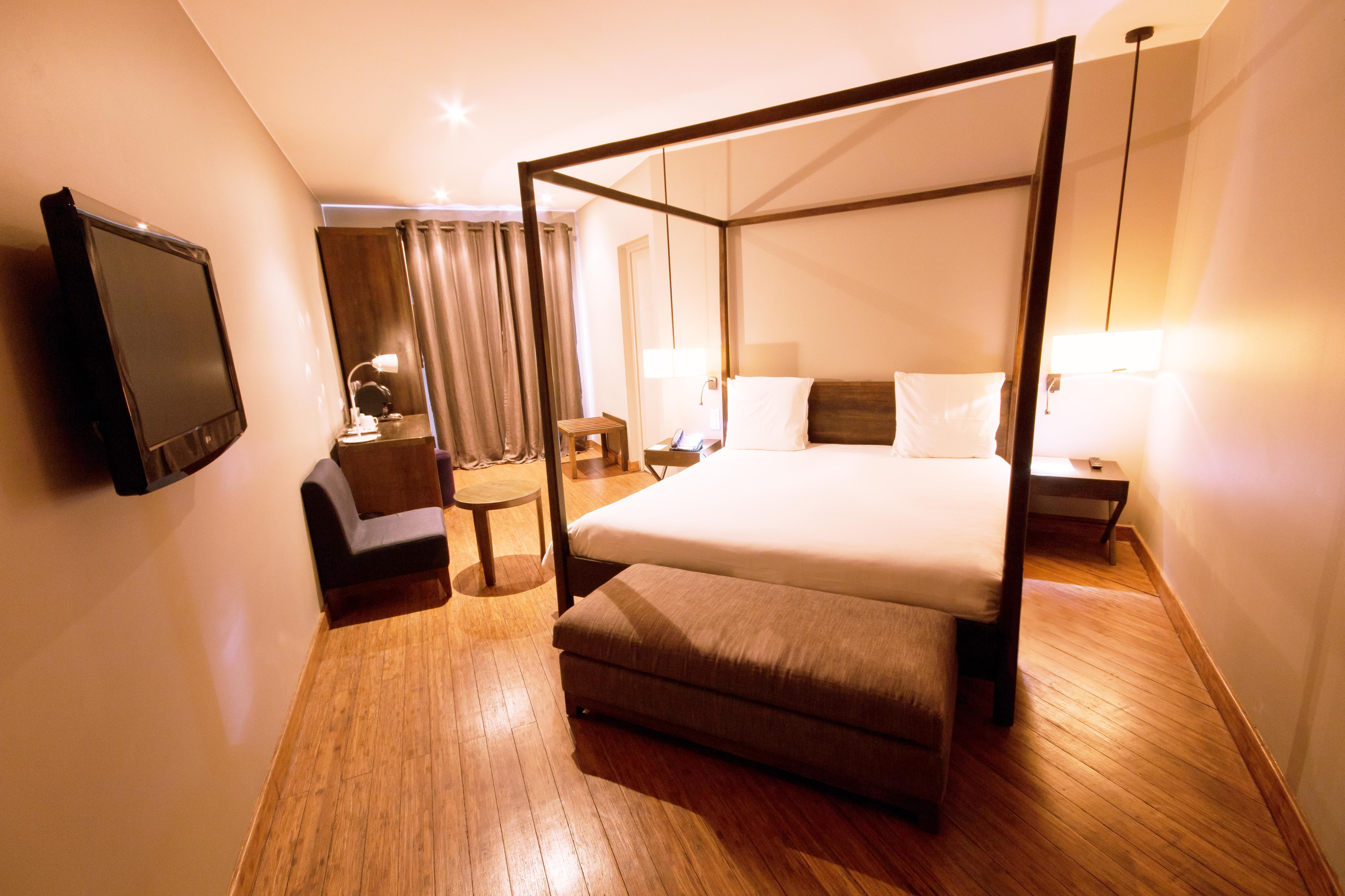 โลฟร์ โฮเต็ล แอนด์ สปา Hotel อันตานานารีโว ภายนอก รูปภาพ
