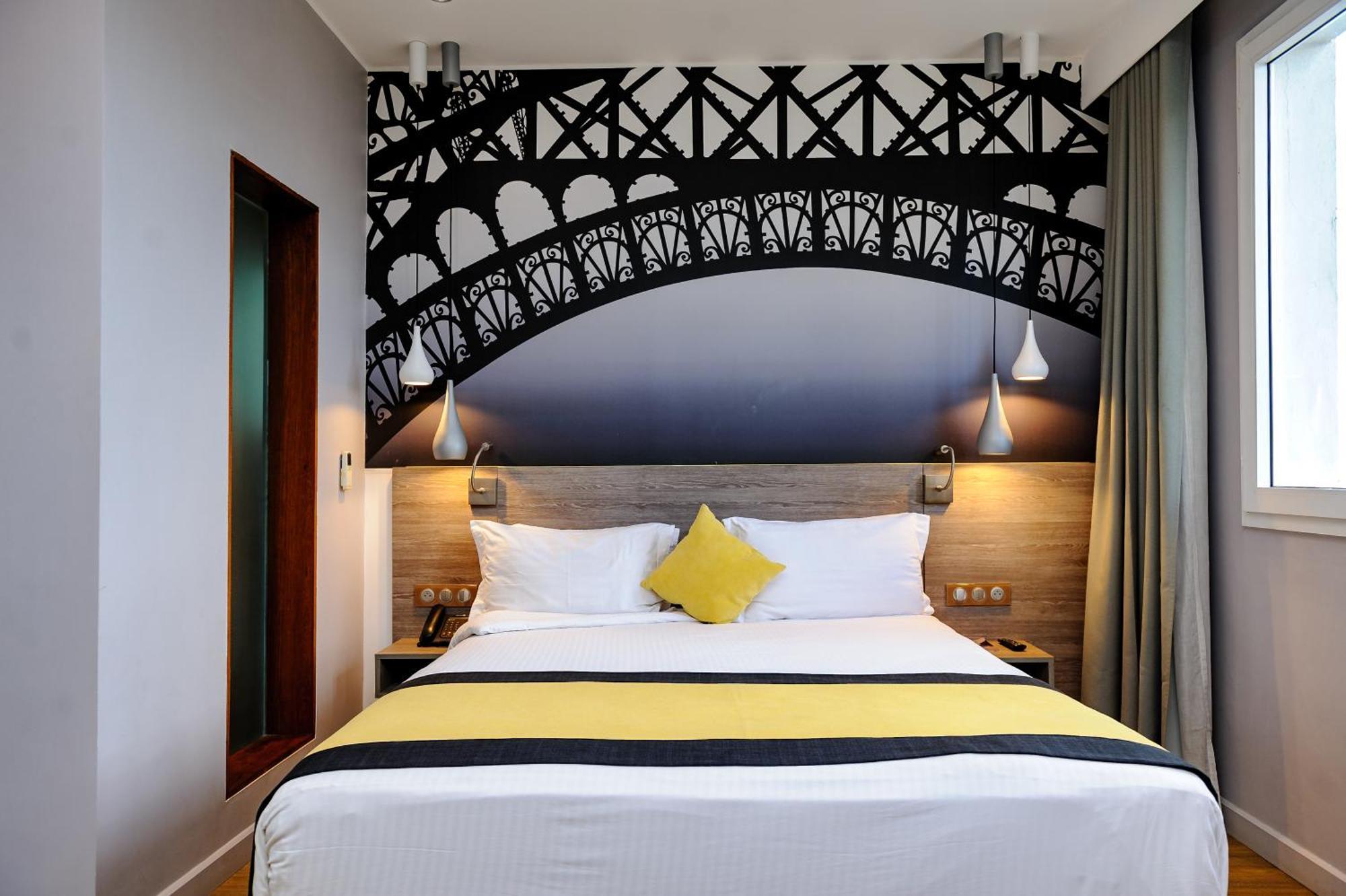 โลฟร์ โฮเต็ล แอนด์ สปา Hotel อันตานานารีโว ภายนอก รูปภาพ