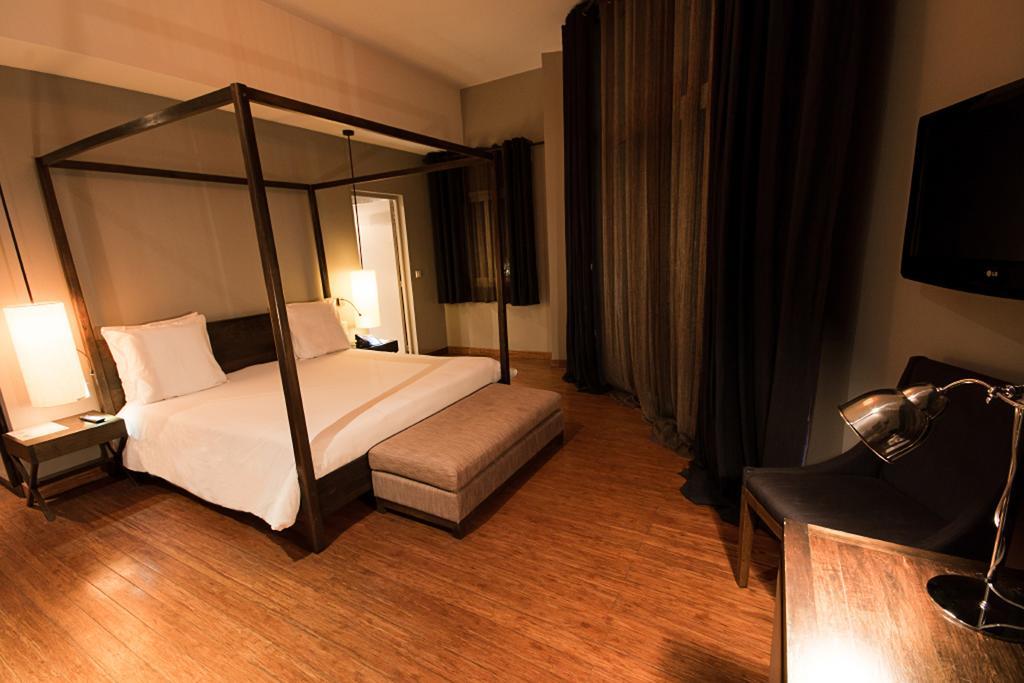 โลฟร์ โฮเต็ล แอนด์ สปา Hotel อันตานานารีโว ภายนอก รูปภาพ